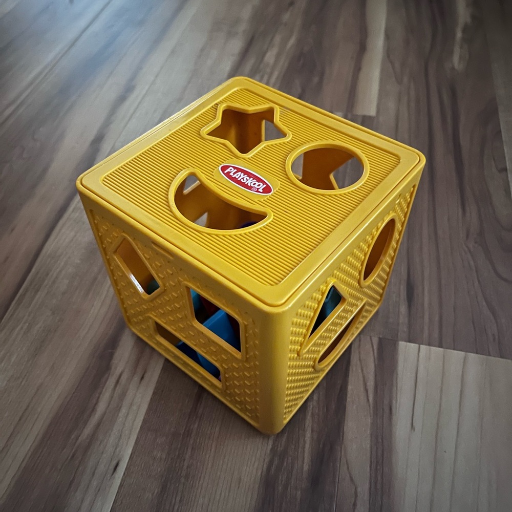 Retro playskool shape sorter